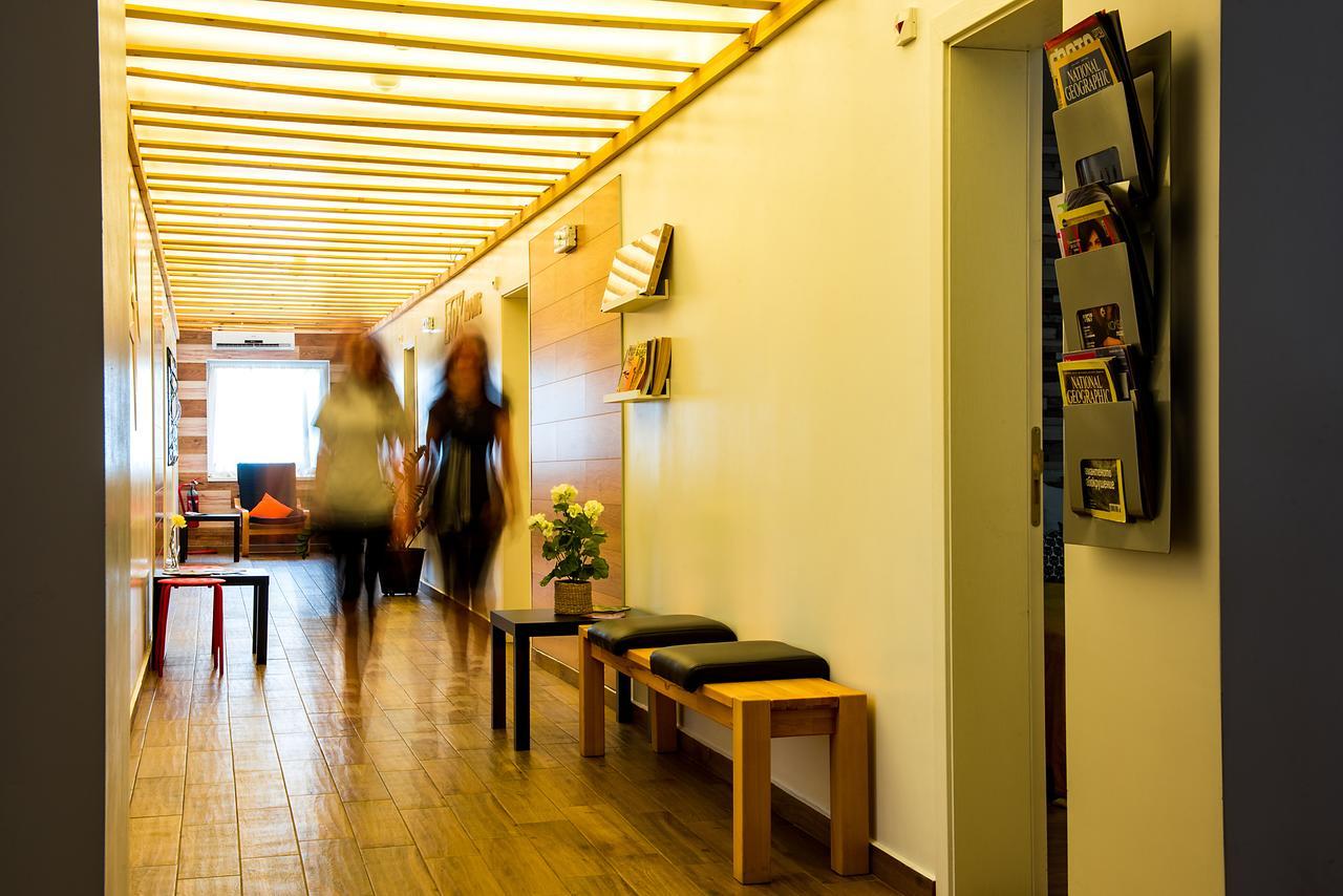 Fox Rooms Aparthotel Stara Zagora Esterno foto