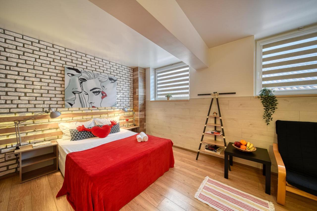 Fox Rooms Aparthotel Stara Zagora Esterno foto